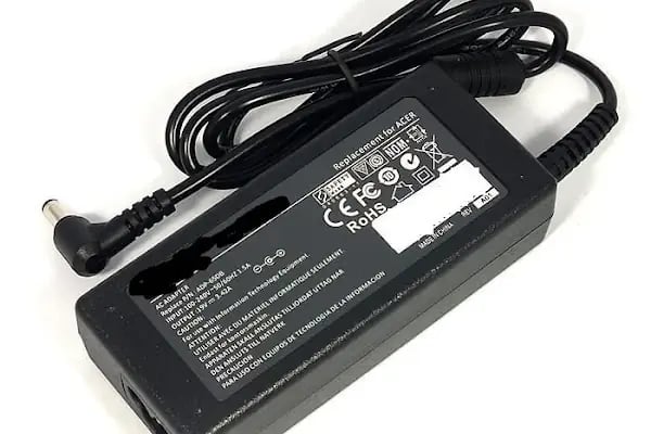 Anatolia Bilişim - Toptan / Perakende Notebook klavye, adaptör, panel, batarya ve Gaming Kasa parçaları Satış Noktası - Resim 9
