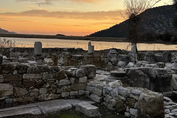 togo iztuzu stonehouse - Resim 4