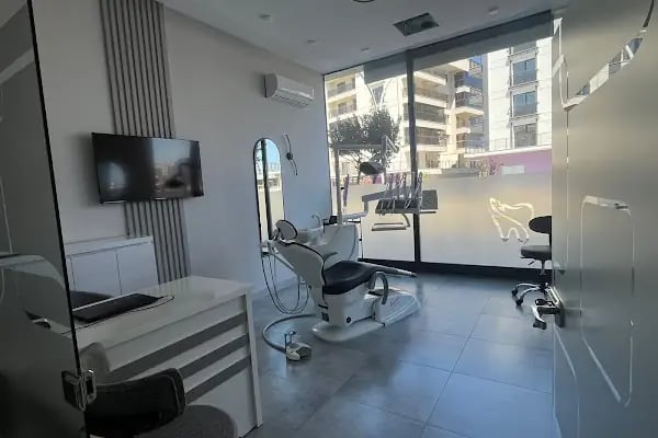 Özel Bahçedent Ağız ve Diş Sağlığı Polikliniği Yeni Mahalle Şubesi - Resim 13