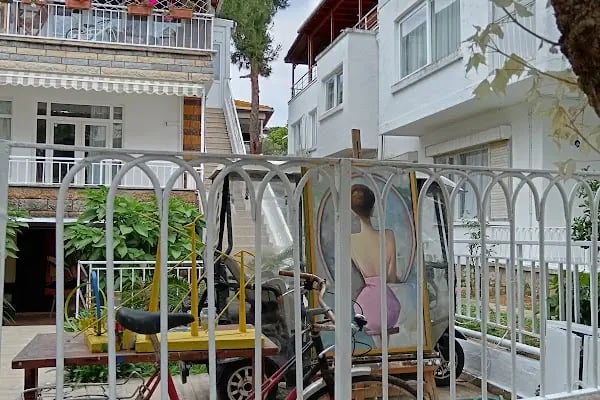 Kensington Laden Palas Büyükada - Resim 9