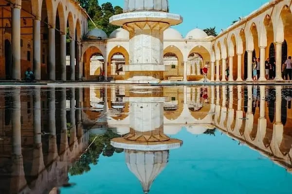 DERGAH CAMİ - Resim 16