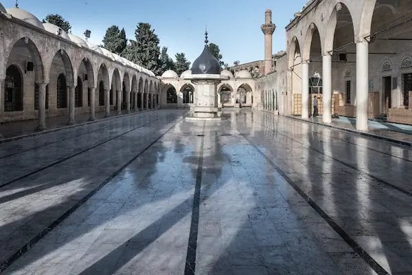 DERGAH CAMİ - Resim 5