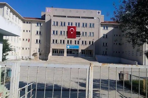 Mevlana İlkokulu - Resim 1