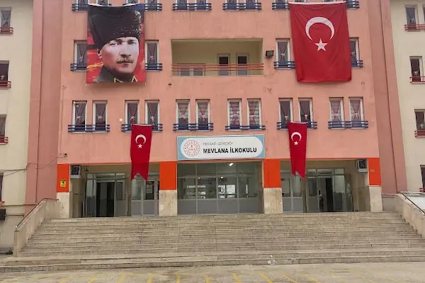 Mevlana İlkokulu - Resim 3