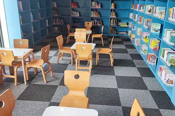 SARBAK Metal Andon Arakelyan Halk Kütüphanesi - Resim 13