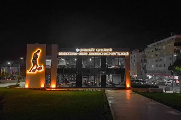 SARBAK Metal Andon Arakelyan Halk Kütüphanesi - Resim 3
