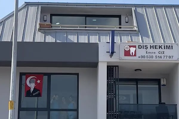 Diş Hekimi Emre Cız - Resim 12