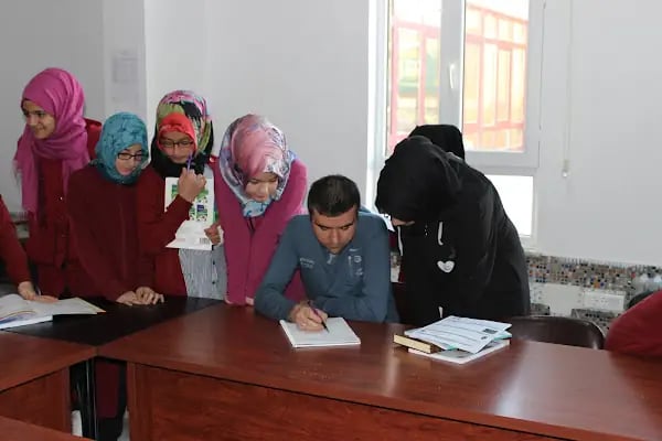 Beyşehir Eşrefoğlu İmam Hatip Orta Okulu - Resim 4