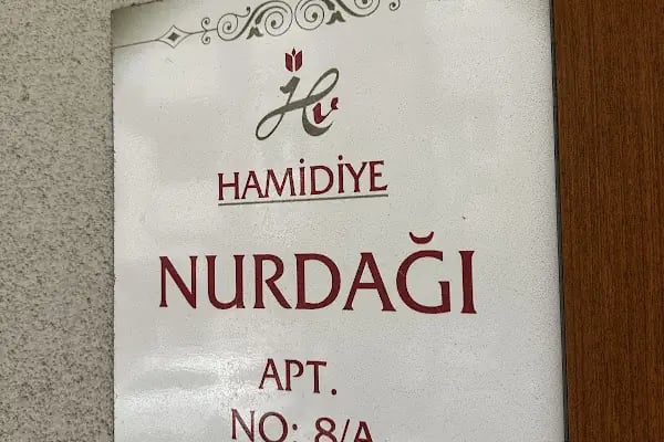 Hamidiye Vakfı Nurdağı Apartmanı - Resim 3