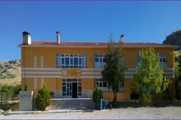 Kepez Çok Programlı Anadolu Lisesi - Resim 1