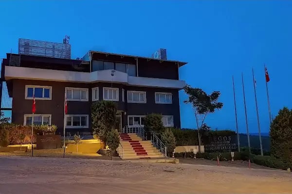 Buca Ege Organize Sanayi Bölgesi Mahmut Kuloğlu Hizmet Binası - Resim 12