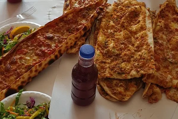 Beyaz Saray Restaurant &amp; Cafe - Resim 18