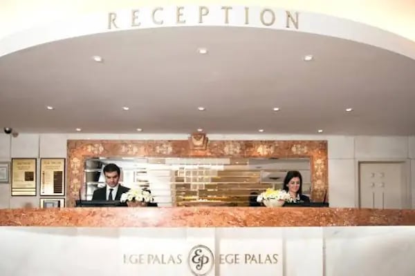 Ege Palas Business Hotel - Resim 11