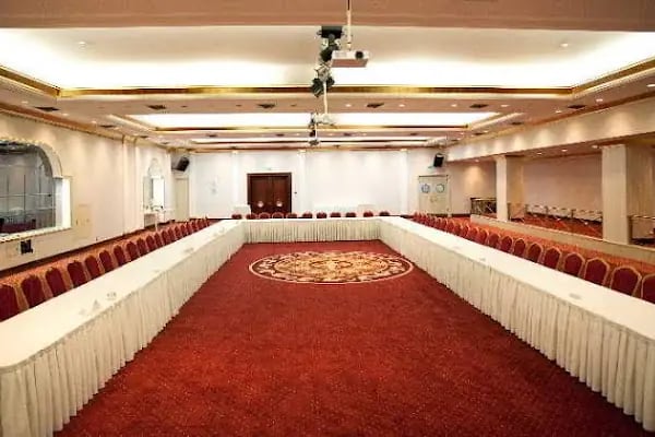 Ege Palas Business Hotel - Resim 6