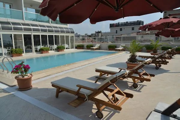 Ege Palas Business Hotel - Resim 3