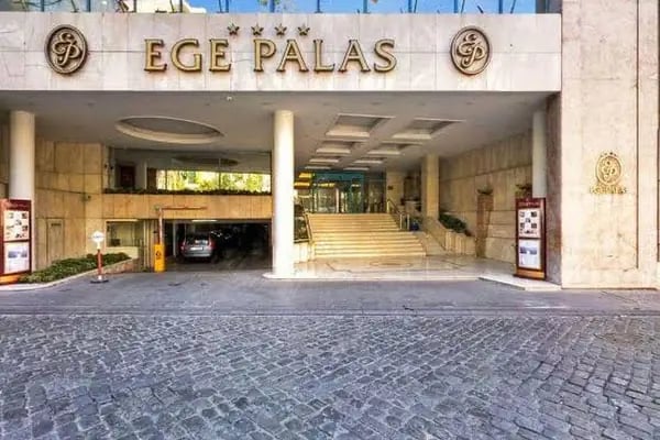 Ege Palas Business Hotel - Resim 14