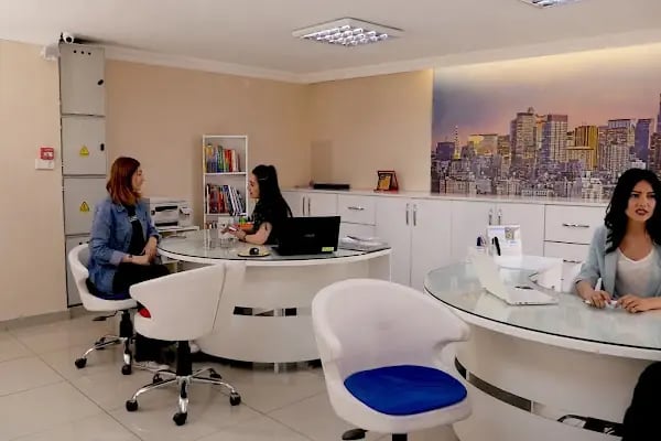 Diplomat Akademi Yabancı Dil Kursu - Resim 3