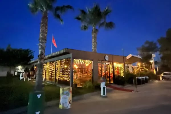 La Mia Bistro & Gastro Pub - Resim 17