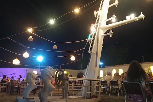 La Mia Bistro & Gastro Pub - Resim 4
