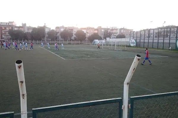 Bornova Kapalı Spor Salonu - Resim 18