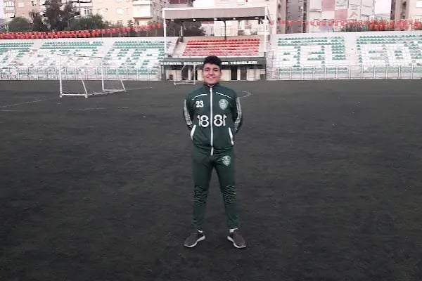 Bornova Kapalı Spor Salonu - Resim 14