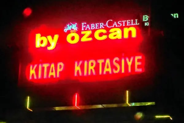 by özcan Kitap Kırtasiye - Resim 3