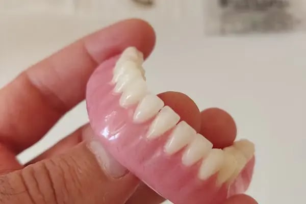 GataDent Diş Klinigi - Resim 10