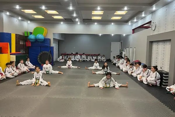 YUSUF ERTÜRK SPOR KULÜBÜ - Resim 12