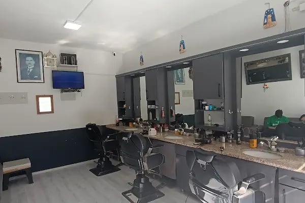 Dalaman berber salonu - Resim 2