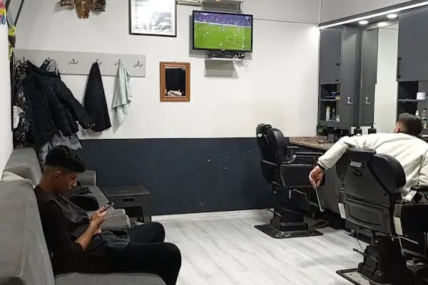 Dalaman berber salonu - Resim 6