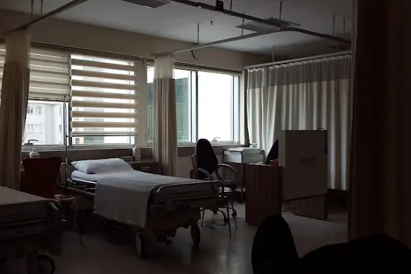 Sağlık Bilimleri Üniversitesi Bursa Yüksek İhtisas Eğitim ve Araştırma Hastanesi Nilüfer Ek Hizmet Binası - Resim 16