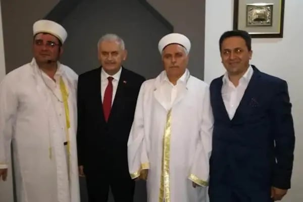 Kutlu Yalvaç Camii 2005 - Resim 13