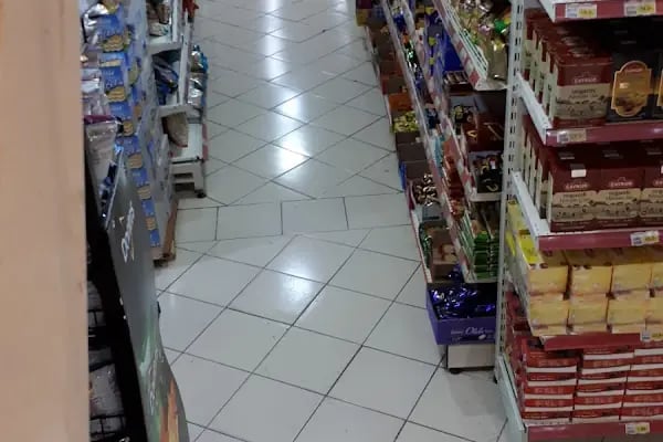 Yaylalı Süpermarket - Resim 1