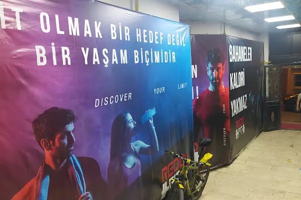 REDD-FİT SPOR CENTER - Resim 17