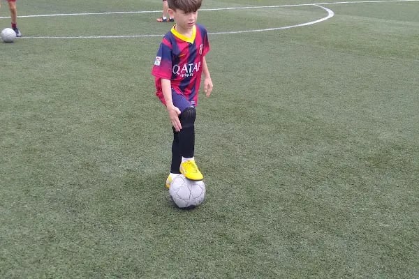Akçaabat Belediye Futbol Sahası - Resim 8