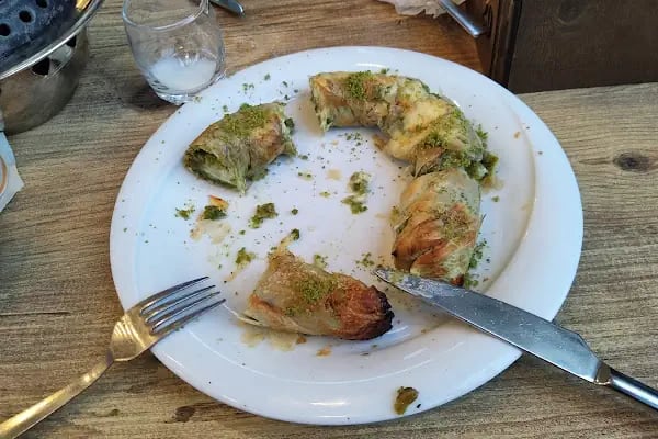 Ücüzler Künefe - Resim 17