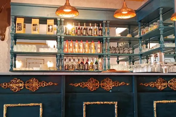 Alsancak Prime Alışveriş ve İş Merkezi - Resim 9