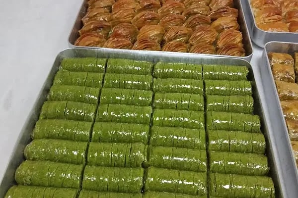 Alsancak Prime Alışveriş ve İş Merkezi - Resim 18