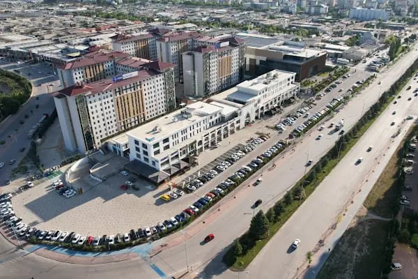 Alsancak Prime Alışveriş ve İş Merkezi - Resim 11