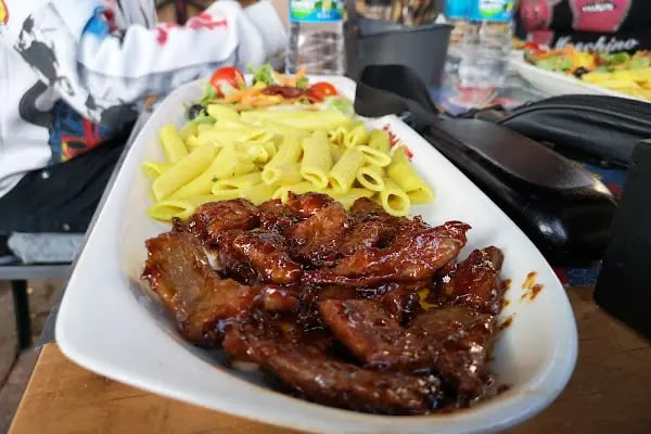 May Flower's Corner Cafe&amp;Bistro - Resim 18
