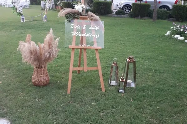 Park Beyaz Ortaca Kır Düğün Evi - Resim 12