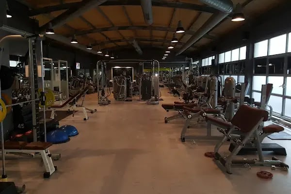 GALATASARAY SPOR KULÜBÜ TAÇSPOR TESİSLERİ - Resim 2
