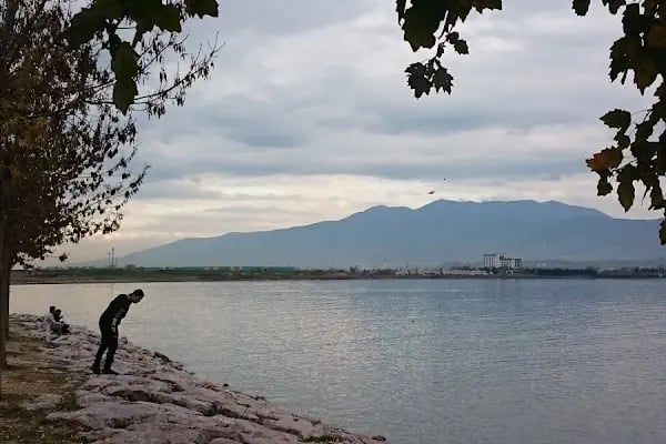 kocaeli büyükşehir belediyesi merkez sahil park alanı - Resim 8