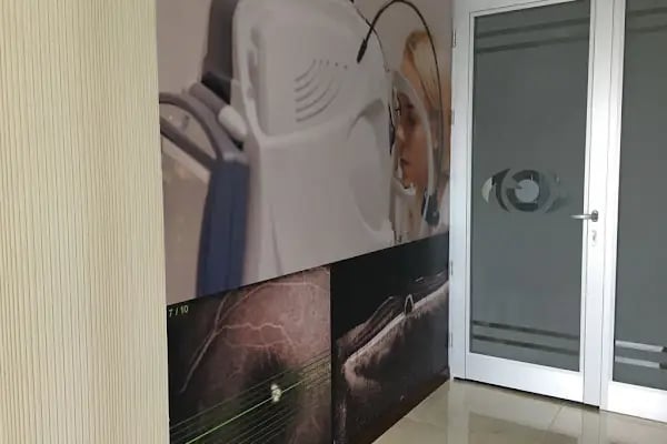 Prof. Dr. Yüksel Totan - Göz Doktoru - Retina Hastalıkları - Resim 16