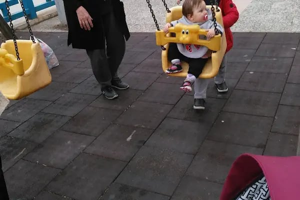 Kizil Kanat Sitesi Gezi Parki - Resim 17