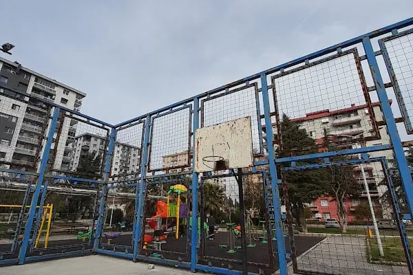 Kizil Kanat Sitesi Gezi Parki - Resim 20