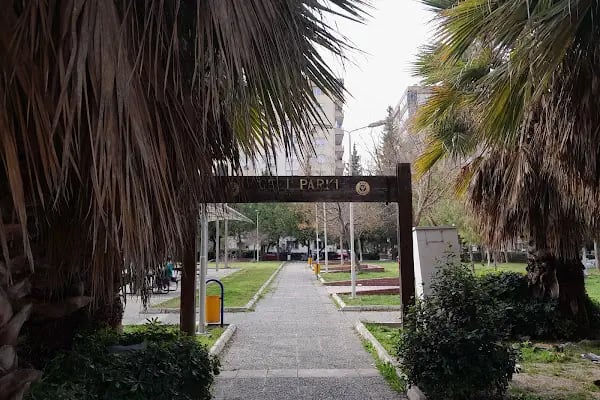 Kizil Kanat Sitesi Gezi Parki - Resim 9