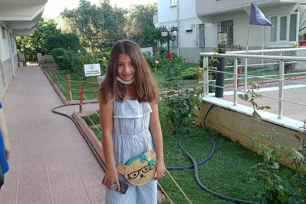 Özge Şahin Sitesi - Resim 11