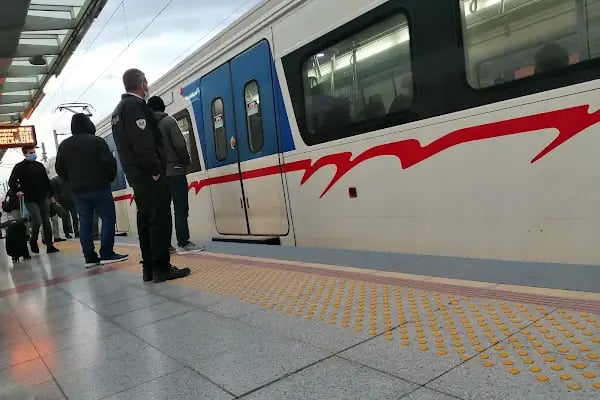 İzban Semt Garajı İstasyonu - Resim 19