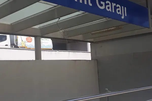 İzban Semt Garajı İstasyonu - Resim 18